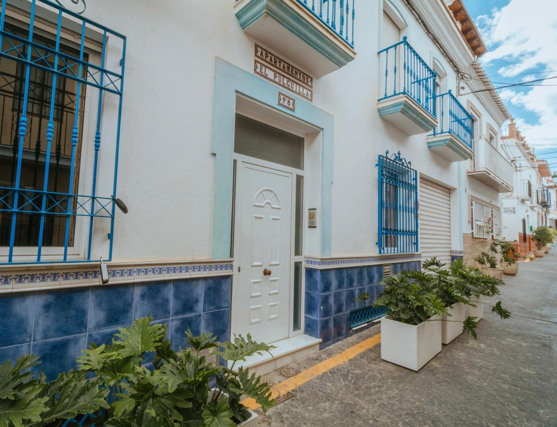 Las Flores Apartments Nerja Exterior foto
